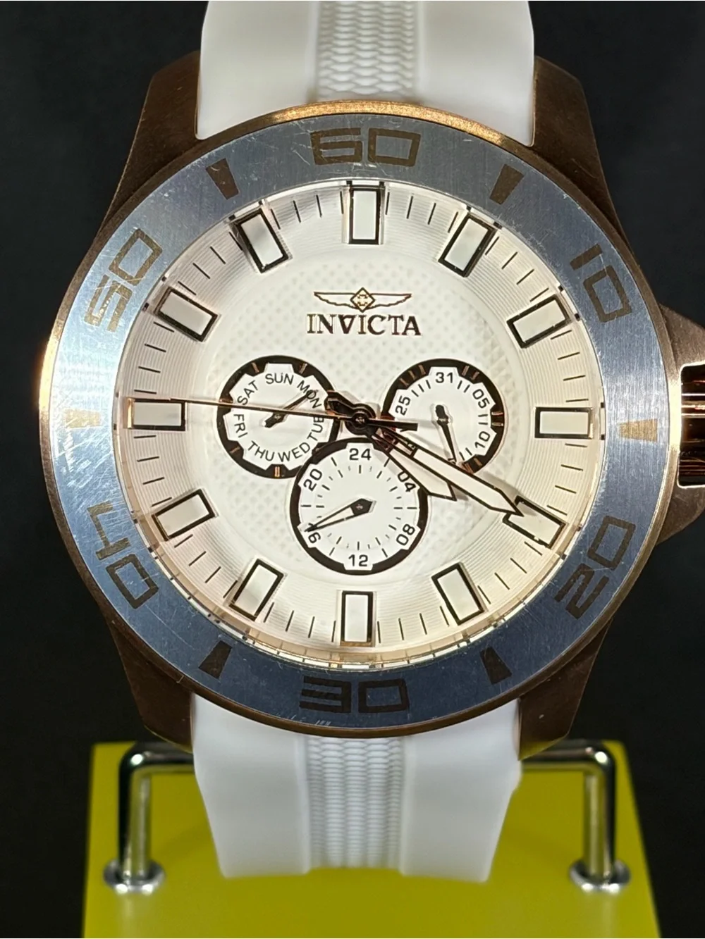 Invicta Pro Diver Impact Men’s Watch 50mm White 30111 – New
